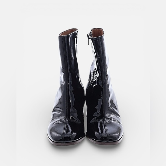 Sézane Axelle Ankle Boots in Patent Black FR 40 / US 9 - Picture 8 of 14